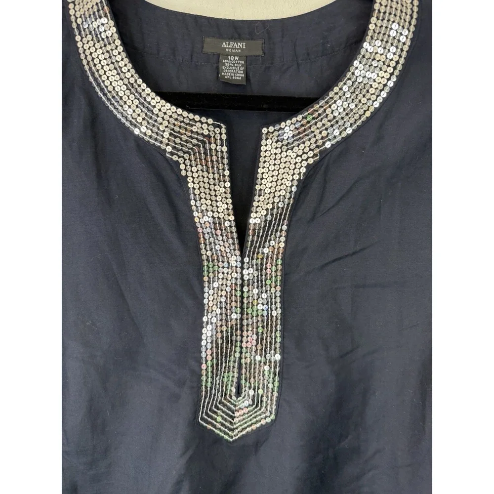 Alfani Plus Size Navy Tunic W Silver Sequin Accents‎ Size 18W